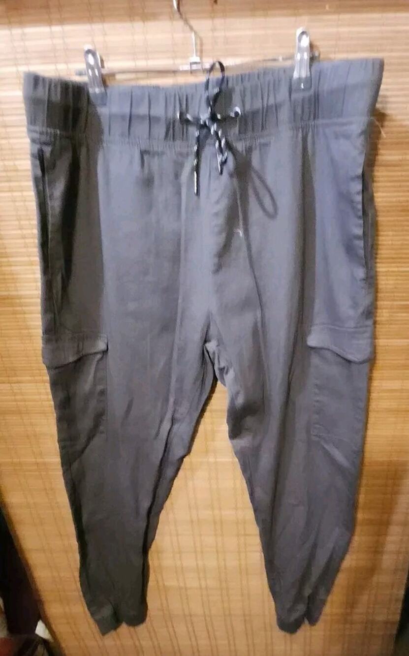 Men’s Ring Of Fire XXL Dark Grey Cargo Joggers Elastic Drawstring Waist Comfort